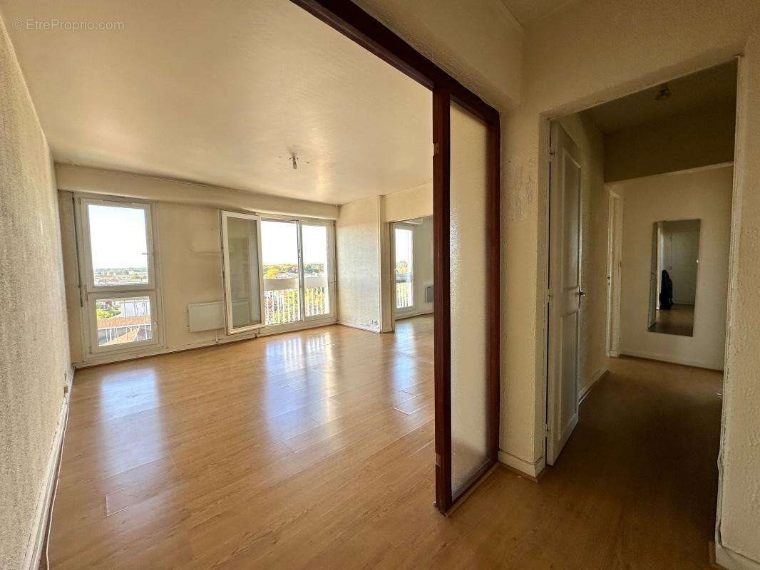 Appartement à vendre, 71m², Langon