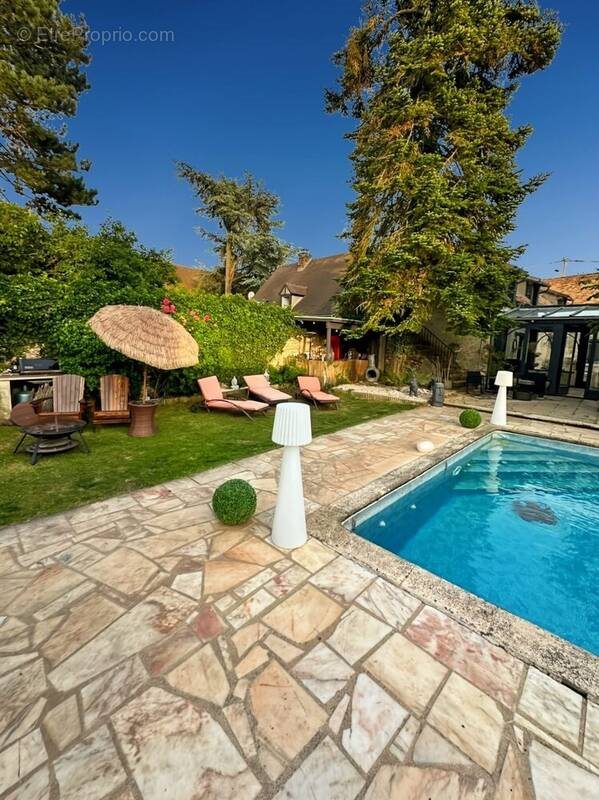 Maison à vendre, 275m², Etampes