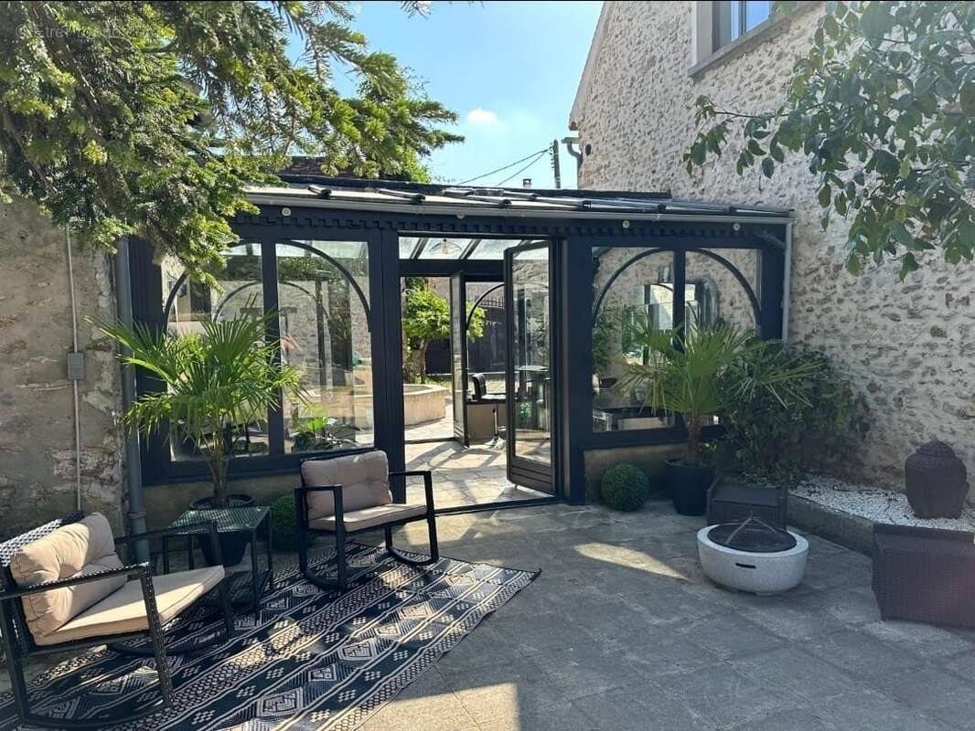 Maison à vendre, 275m², Etampes