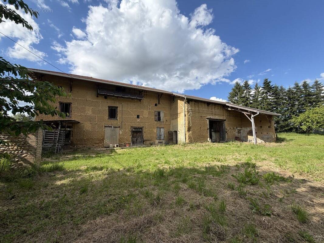 Maison à vendre, 175m², Brézins