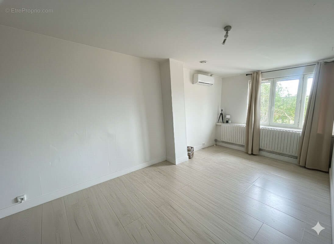 Maison à vendre, 93m², Sens