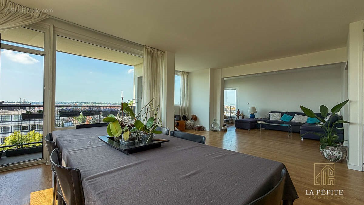 Appartement à vendre, 105m², Roubaix