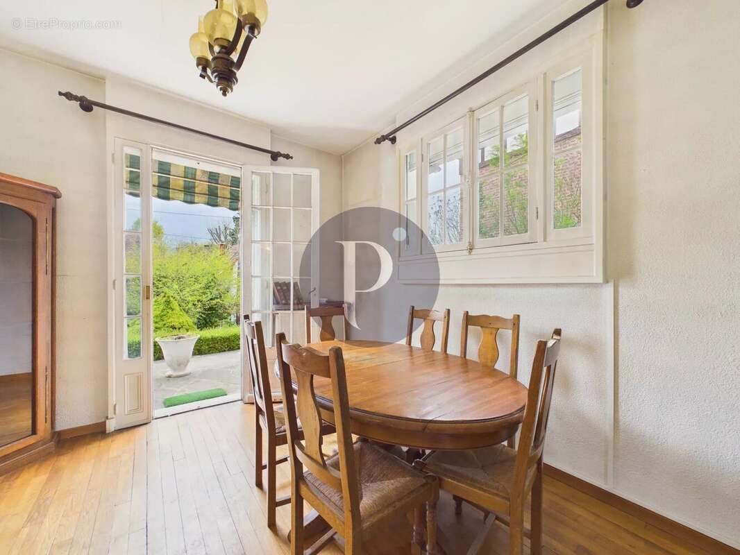 Maison à vendre, 101m², Verrières-le-Buisson