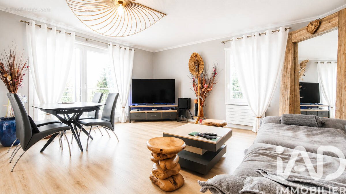 Appartement à vendre, 85m², Quintal