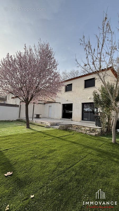 Maison à vendre, 110m², Valergues