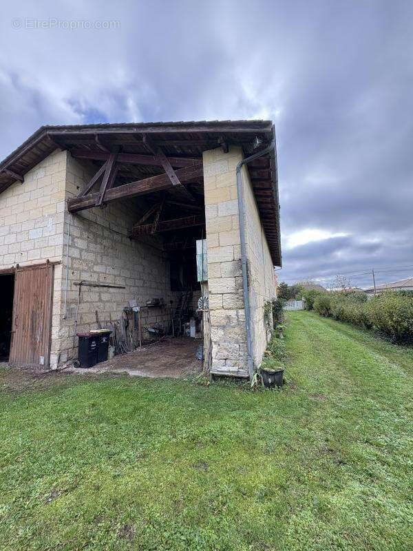 Maison à vendre, 38m², Génissac