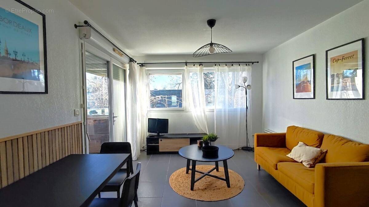 Appartement à vendre, 43m², Mérignac