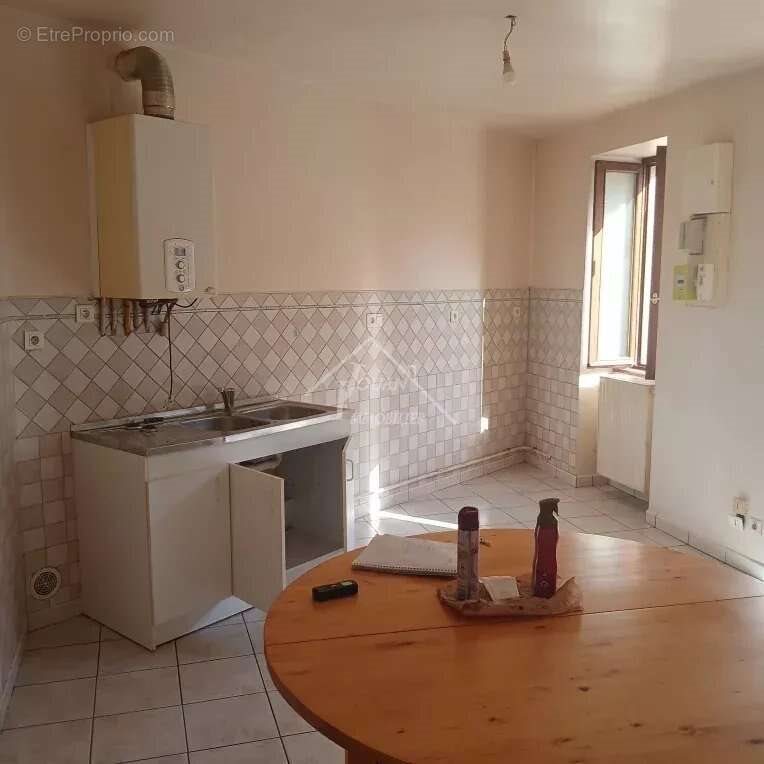 Maison à vendre, 77m², Varennes-sur-Allier