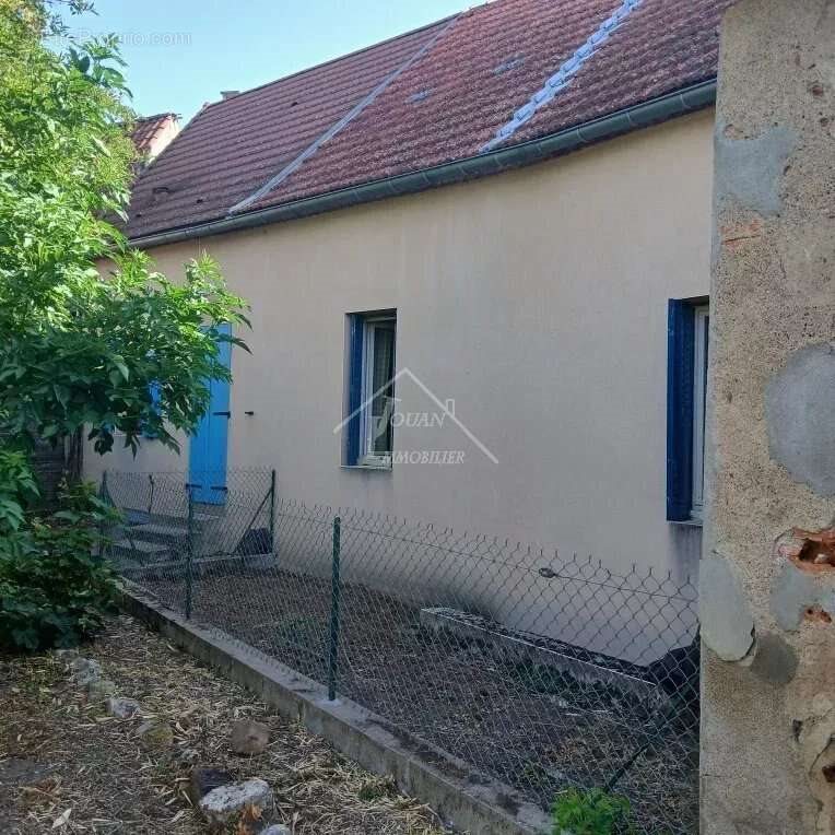 Maison à vendre, 77m², Varennes-sur-Allier