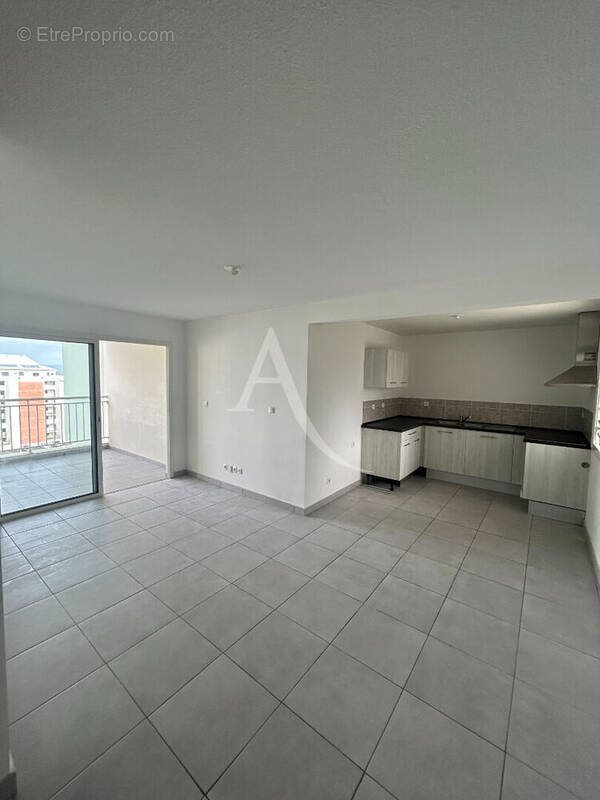 Appartement à vendre, 48m², Fort-de-France