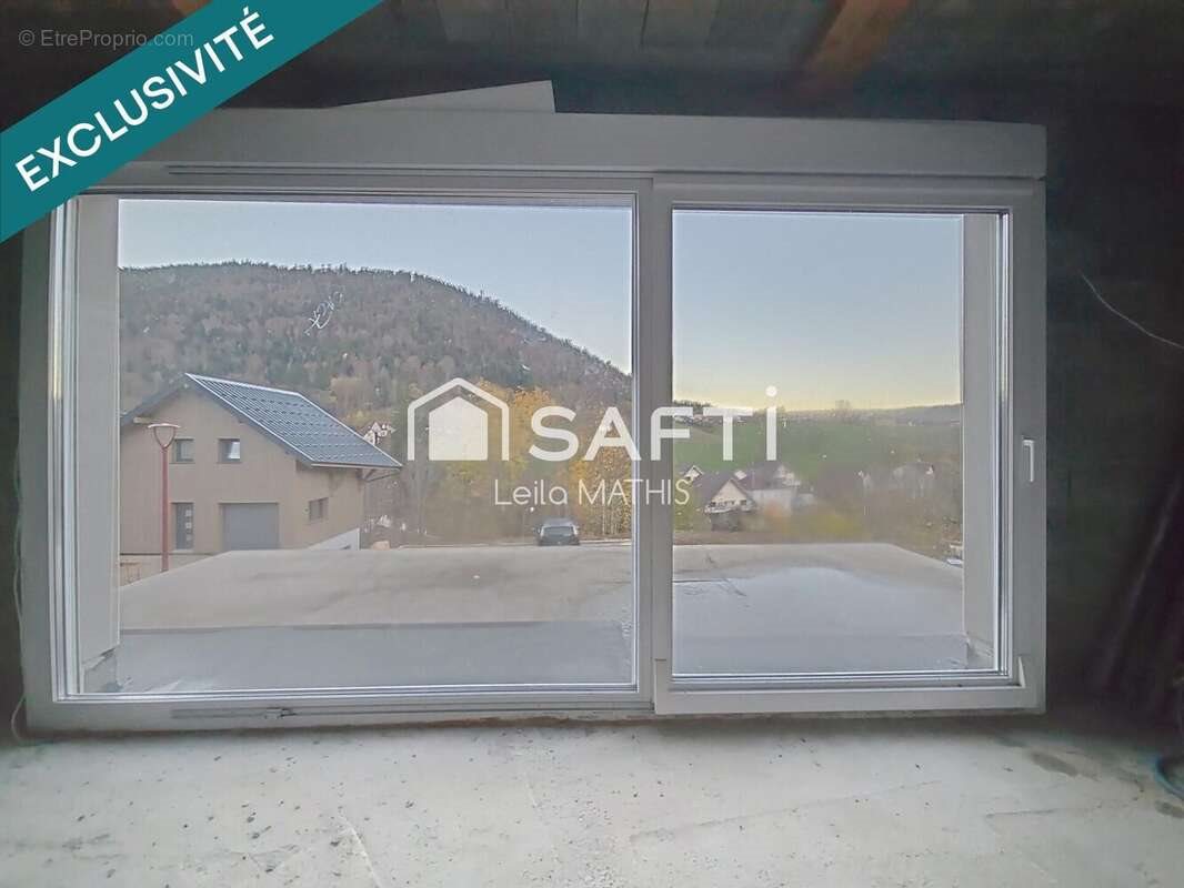 Maison à vendre, 160m², Jougne