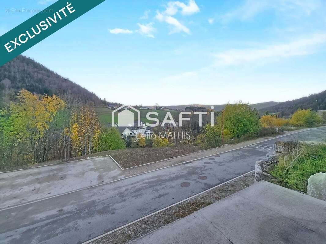 Maison à vendre, 160m², Jougne