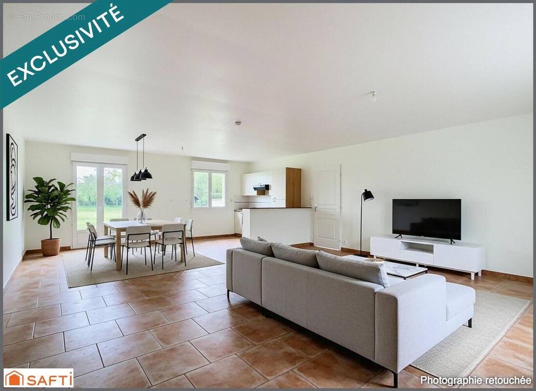 Maison à vendre, 95m², Draché