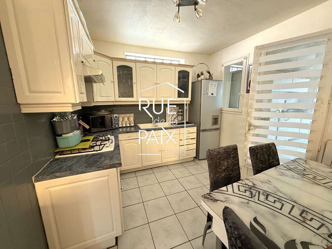Maison à vendre, 102m², Poitiers