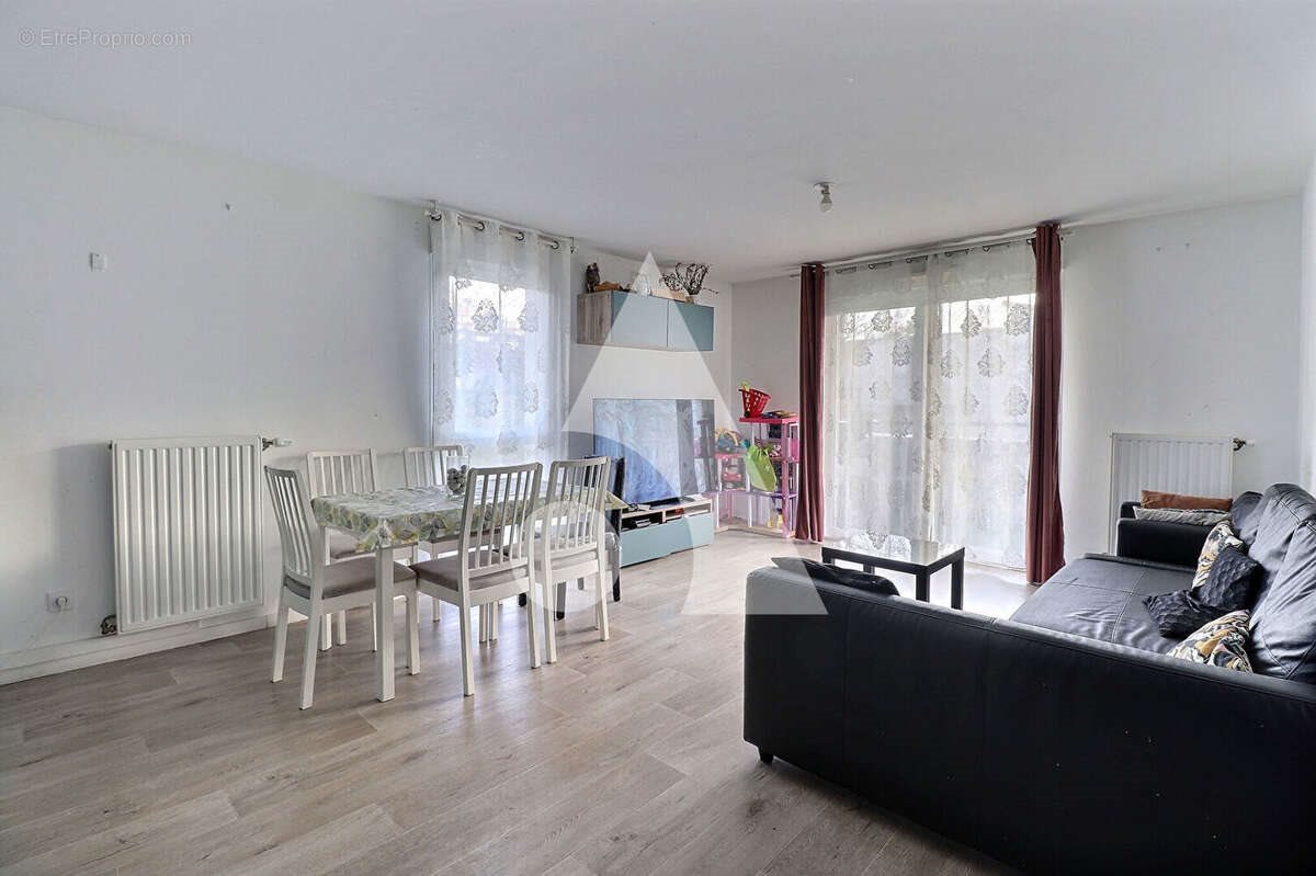 Appartement à vendre, 75m², Saint-Ouen-l'Aumône