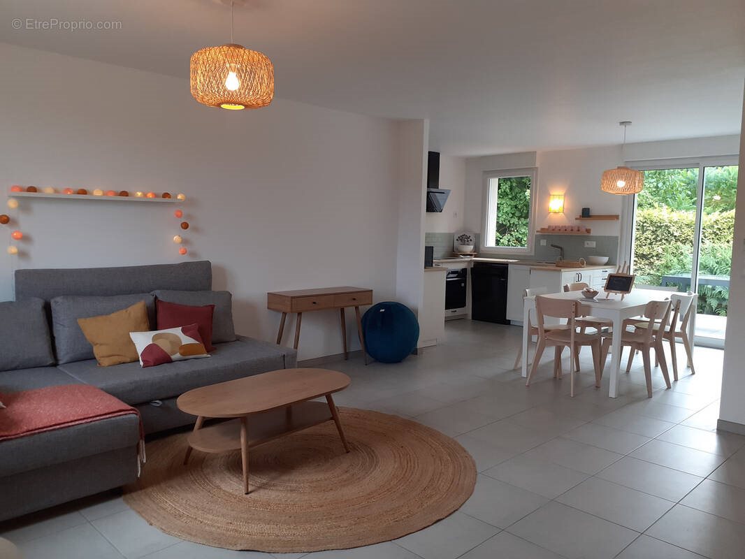 Maison à vendre, 83m², Bobital