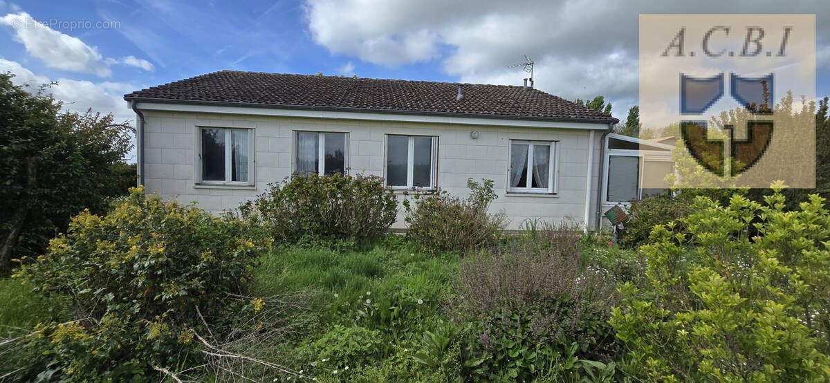 Maison à vendre, 87m², Oucques