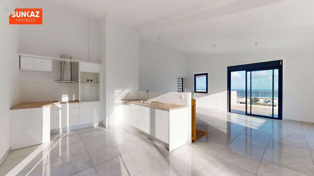 Appartement à vendre, 98m², Saint-Pierre