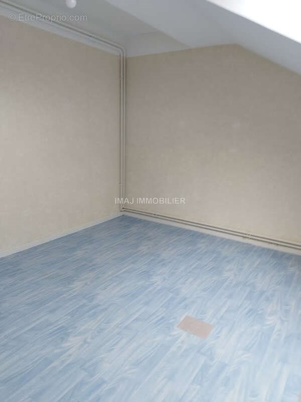 Appartement à vendre, 180m², Golbey