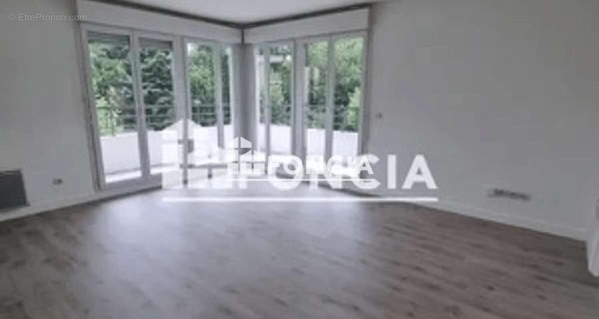 Appartement à vendre, 73m², Meaux