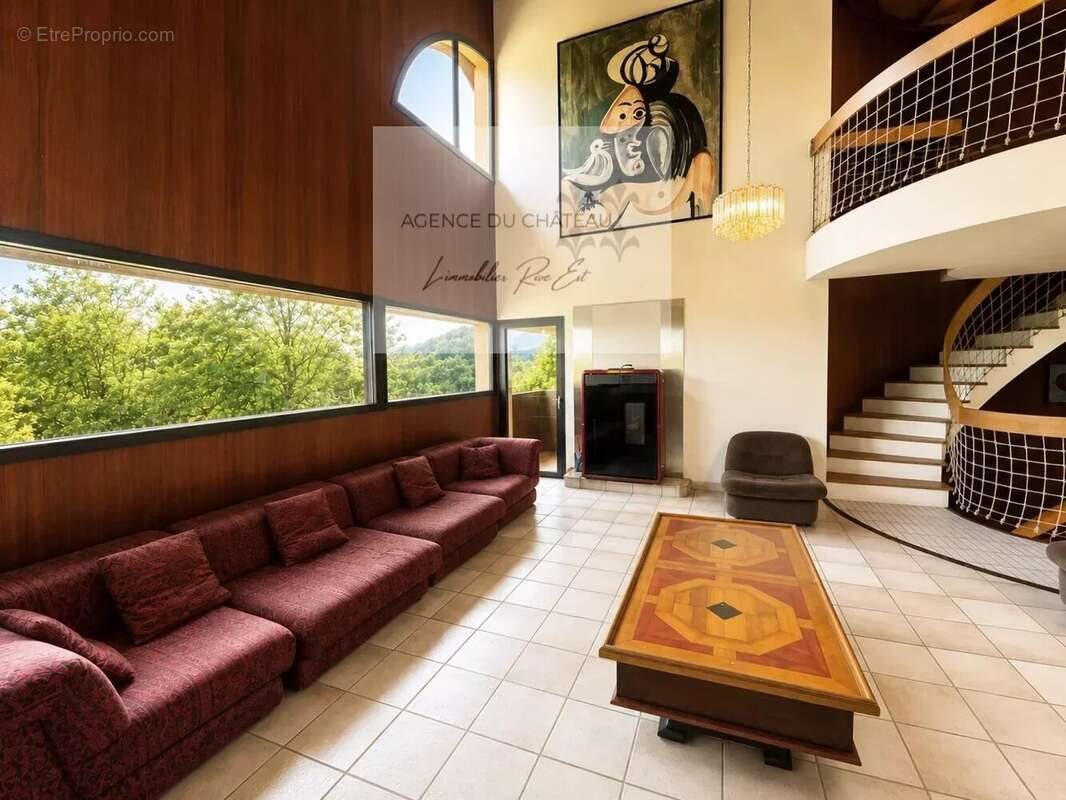 Maison à vendre, 200m², Talloires