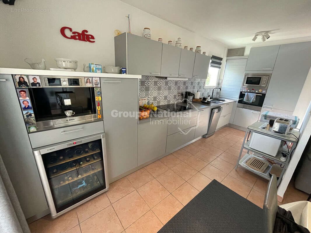 Appartement à vendre, 82m², Carpentras