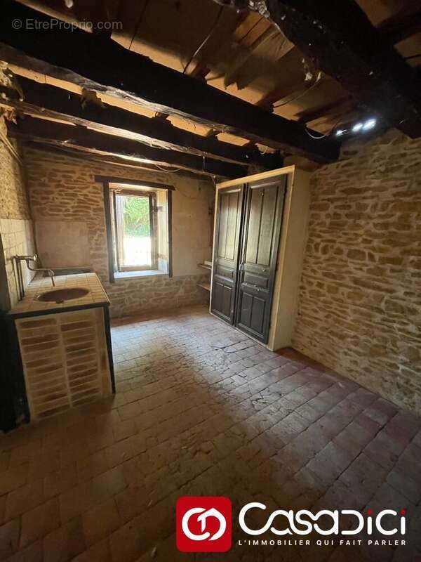 Maison à vendre, 68m², Saint-Parize-le-Châtel