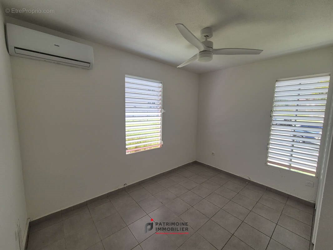 Appartement à vendre, 58m², Petit-Bourg