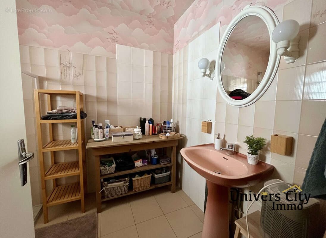Maison à vendre, 81m², Etriché