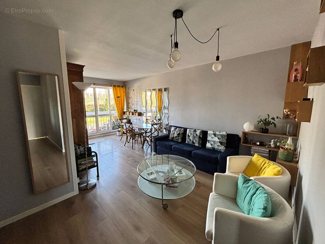 Appartement à vendre, 82m², Cergy