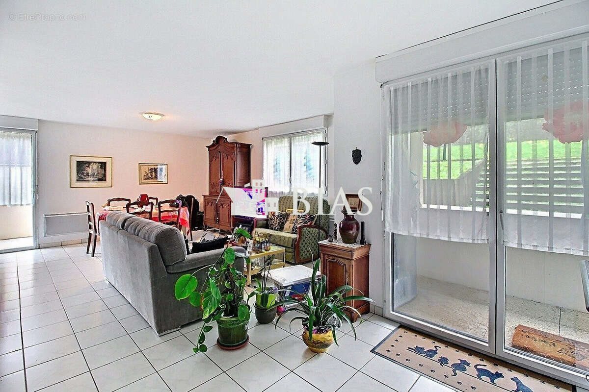 Appartement à vendre, 96m², Buchy