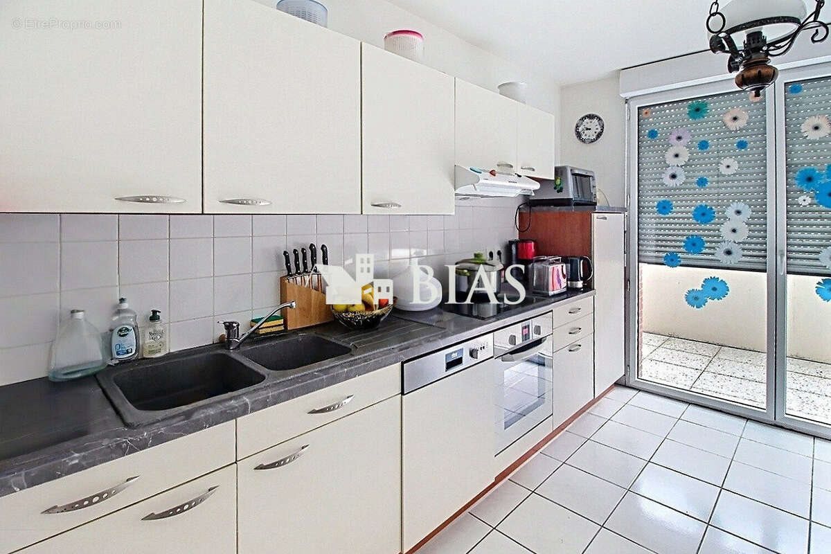 Appartement à vendre, 96m², Buchy