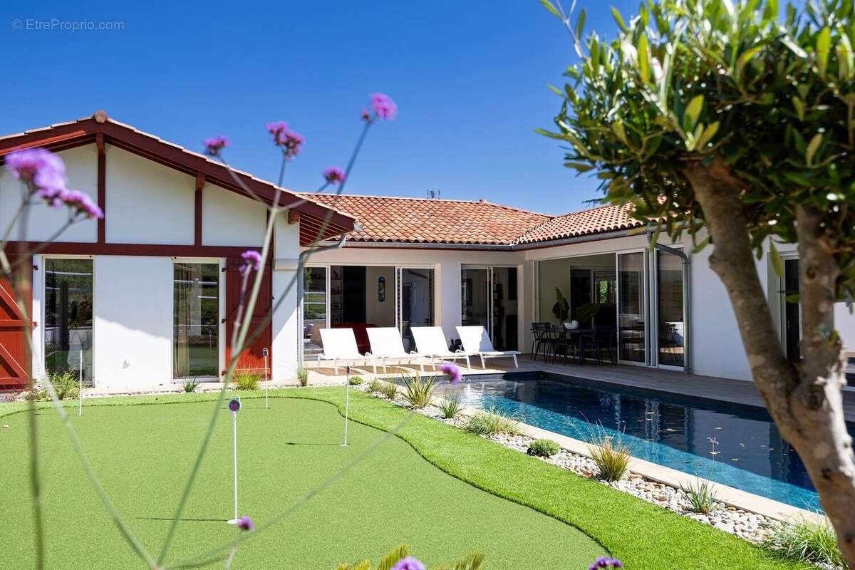 Maison à vendre, 215m², Arcangues