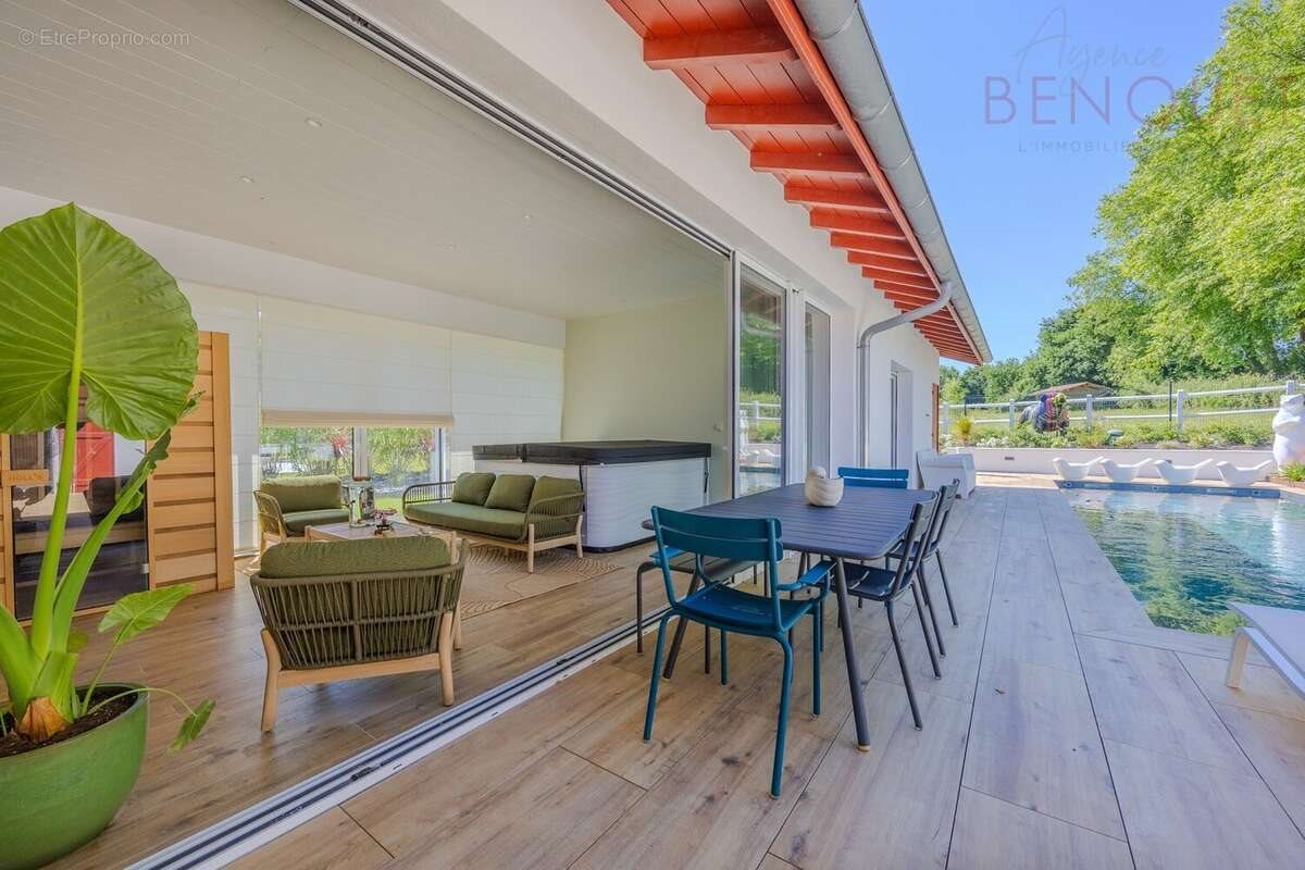 Maison à vendre, 215m², Arcangues