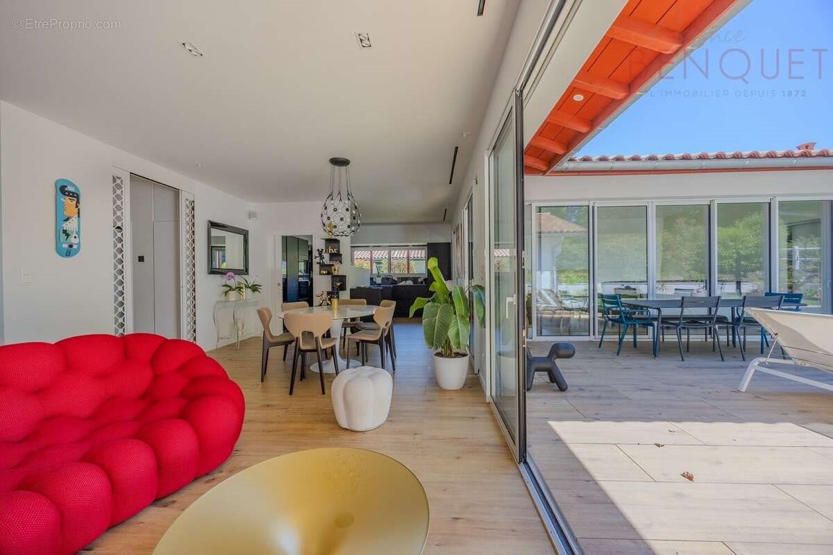 Maison à vendre, 215m², Arcangues