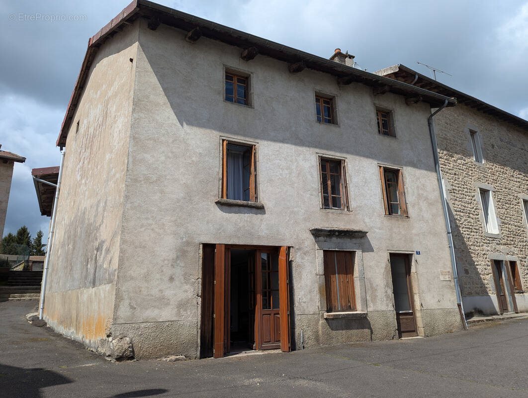 Maison à vendre, 94m², Fournols