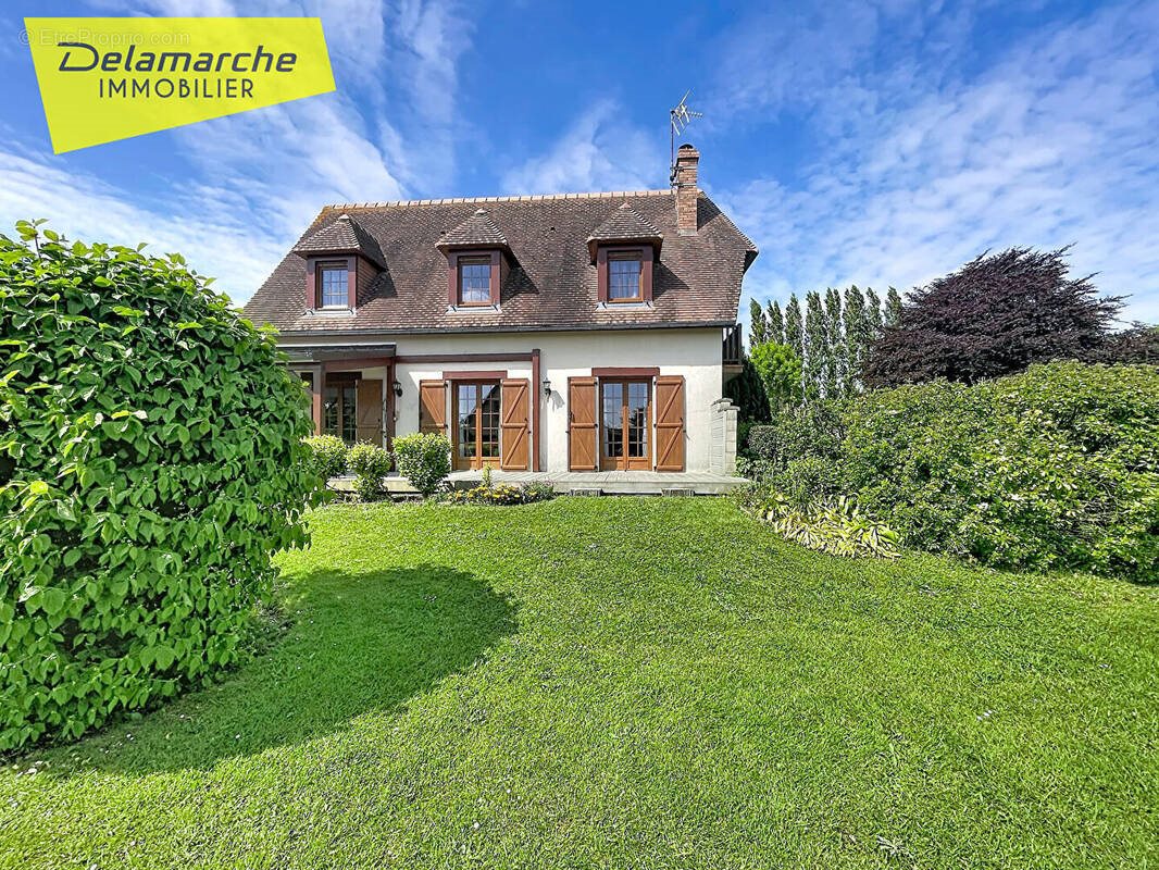 Maison à vendre, 103m², Bréhal