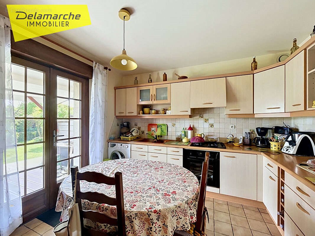 Maison à vendre, 103m², Bréhal