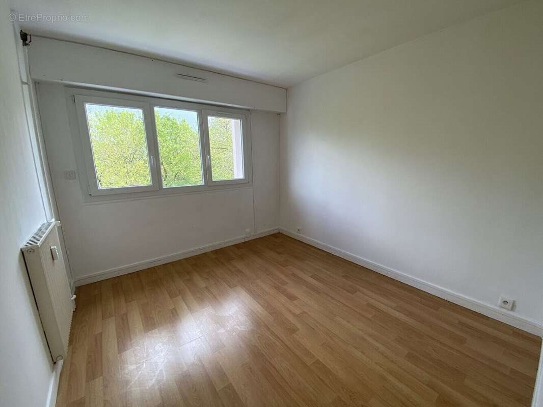 Appartement à vendre, 43m², Evry