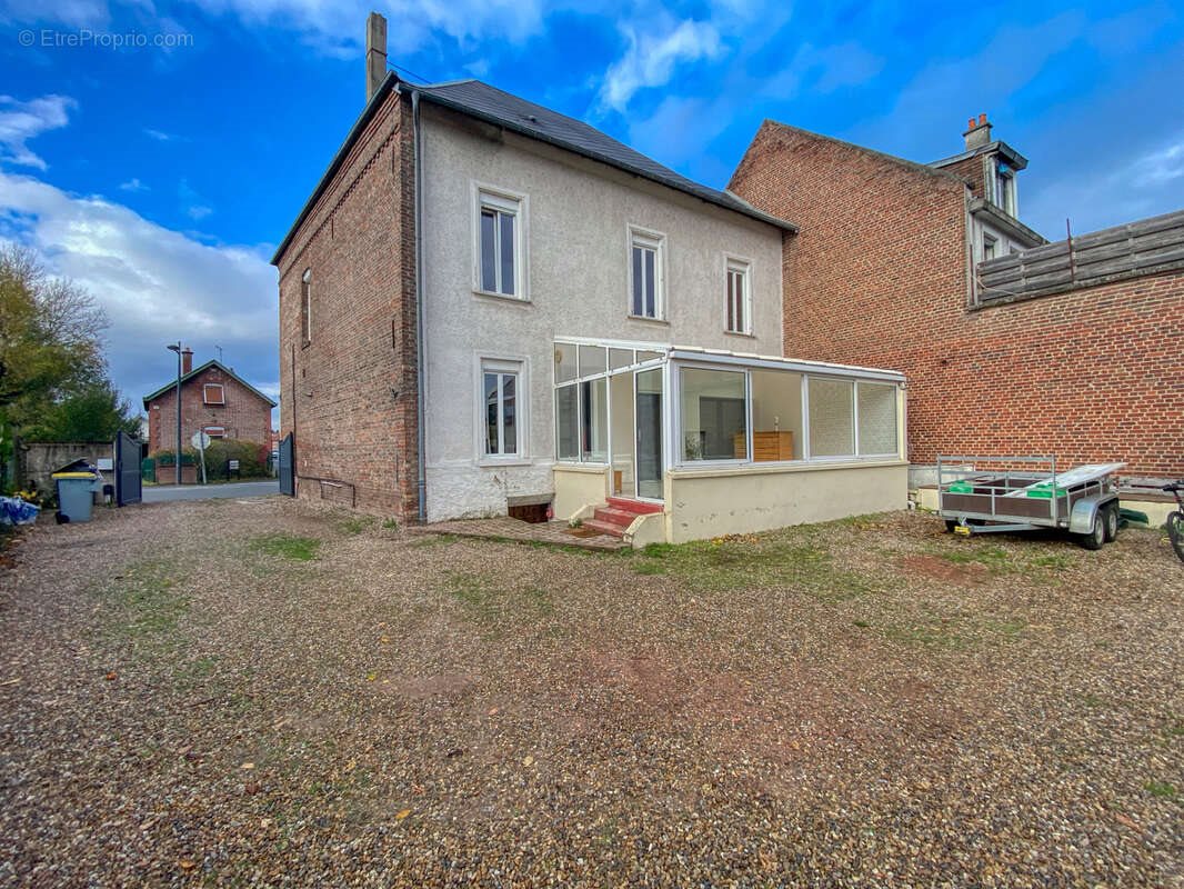Maison à vendre, 180m², Saint-Léger-lès-Domart