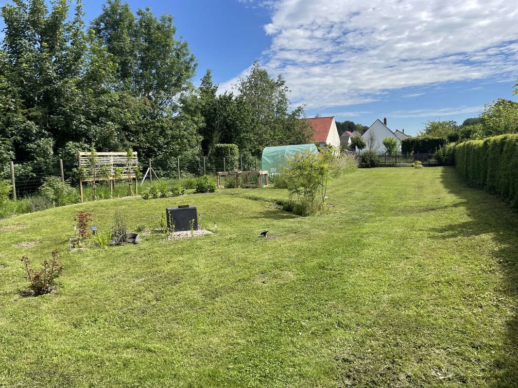 Maison à vendre, 180m², Saint-Léger-lès-Domart