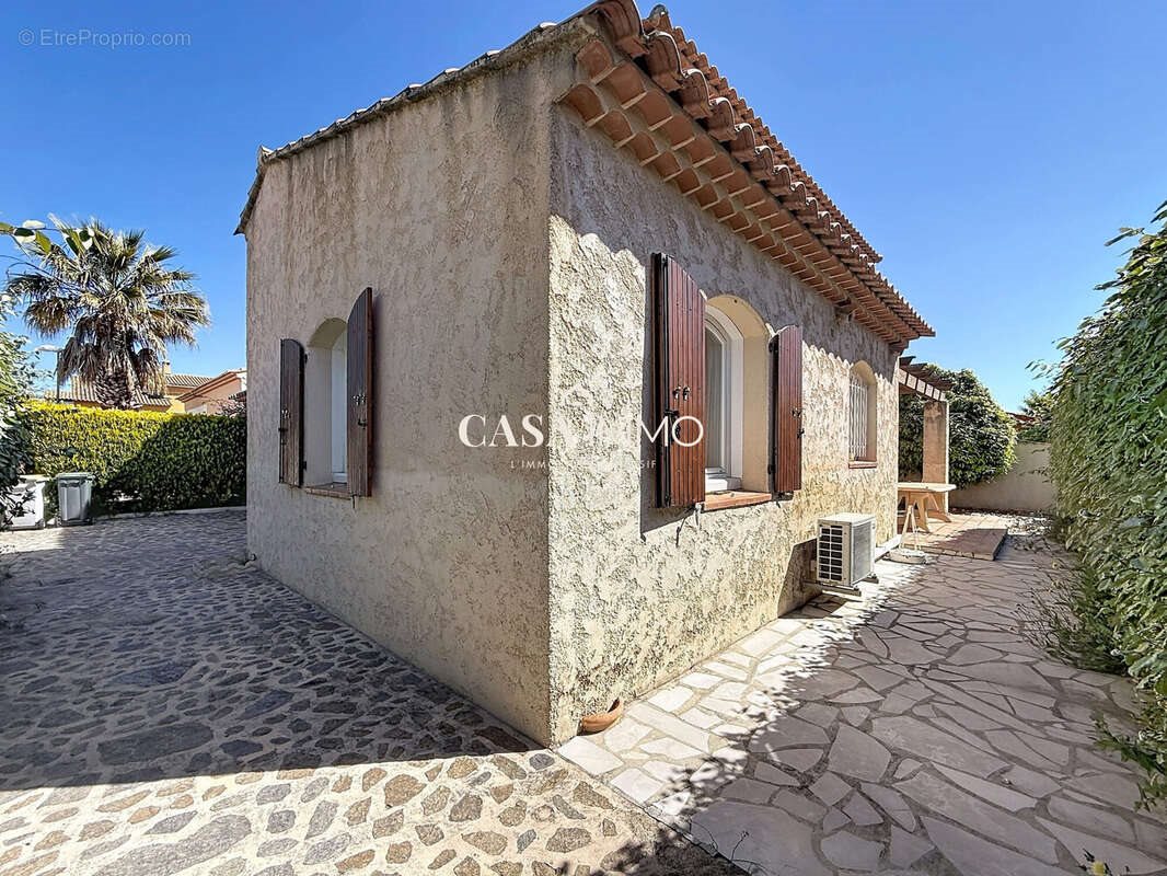 Maison à vendre, 104m², Hyères