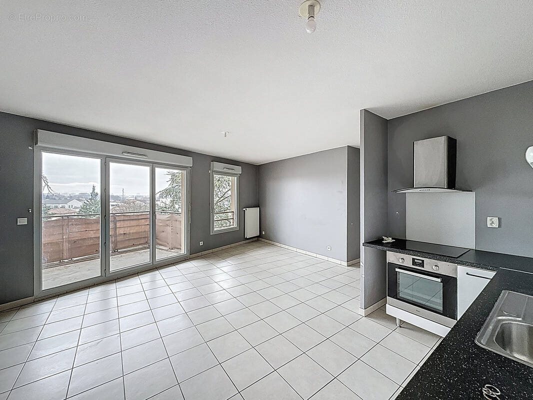 Appartement à vendre, 65m², Vaulx-en-Velin