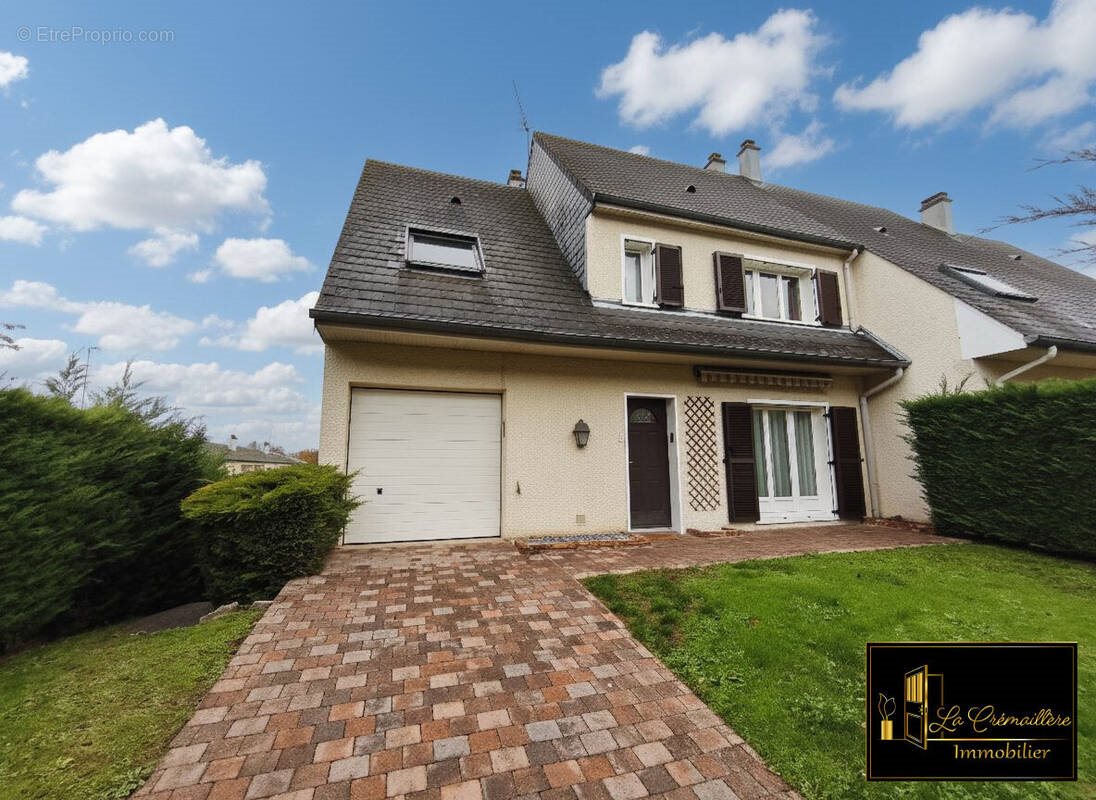 Maison à vendre, 120m², Dourdan