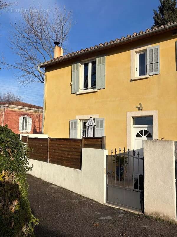 Appartement à vendre, 58m², Salon-de-Provence
