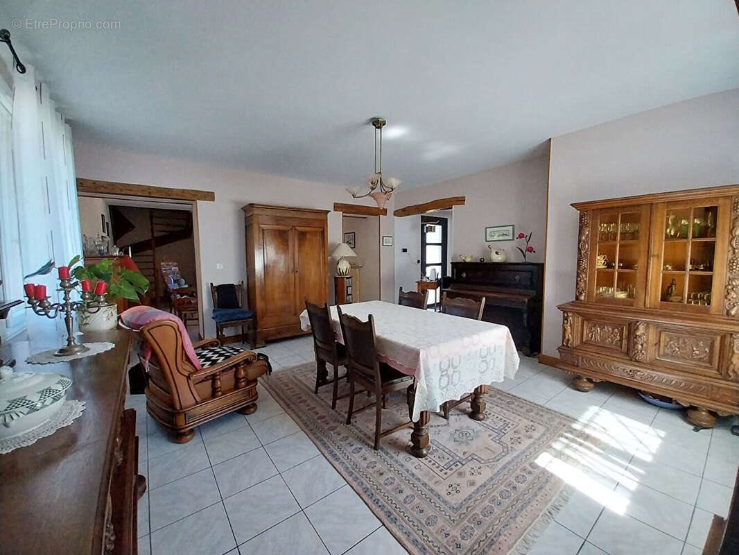 Maison à vendre, 141m², Poitiers