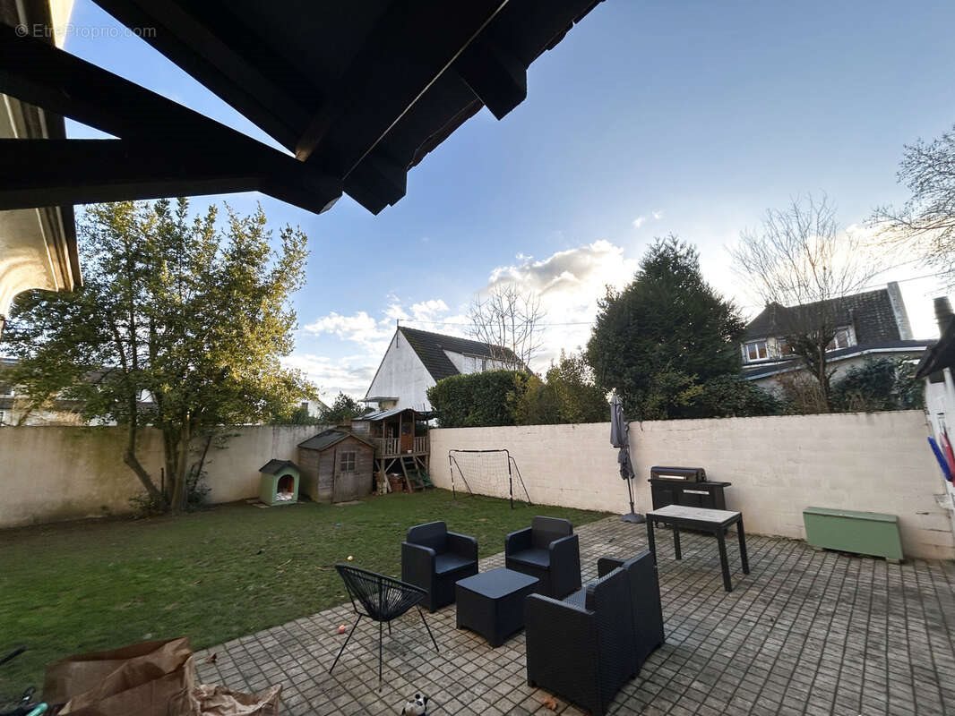 Maison à vendre, 110m², Trappes