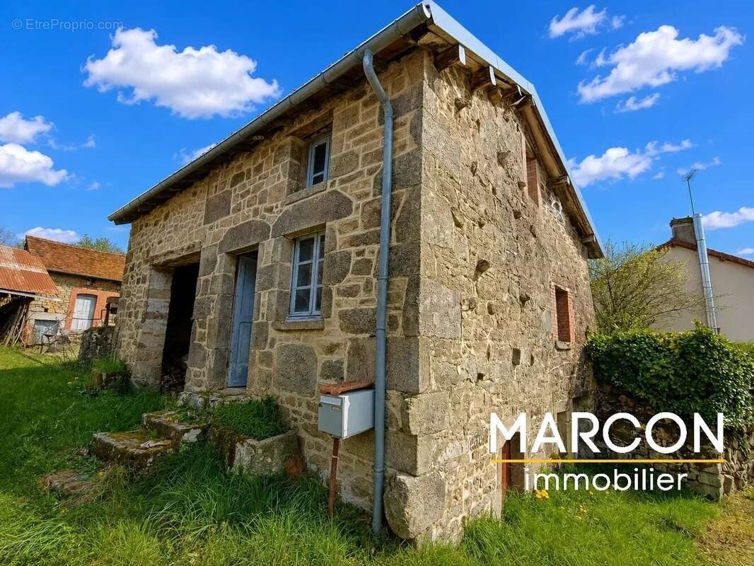 Maison à vendre, 55m², Saint-Georges-la-Pouge