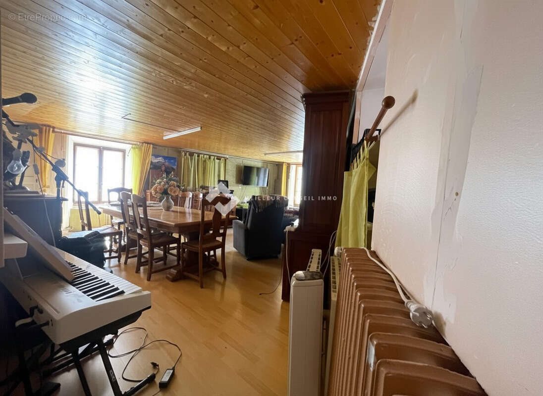 Appartement à vendre, 221m², Modane (Valfréjus)