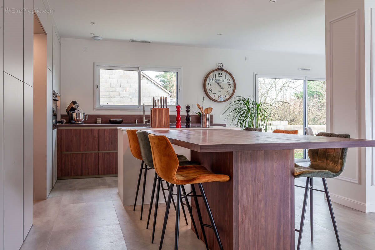 Maison à vendre, 187m², Saint-Règle